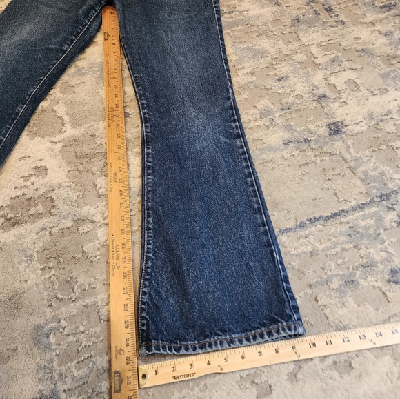 Abercrombie & Fitch boy slouch flare jeans.  Women's Size 6. - Picture 15 of 15